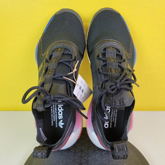 Adidas NMD V3 Men’s Athletic Black White Running Shoe Boost Sneaker Trainers - Picture 5 of 6